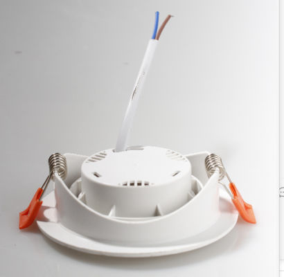 ضوء أسفل LED SMD قابل للتخفيف 350lm 2.5/3/3.5 بوصة 3000K أبيض دافئ