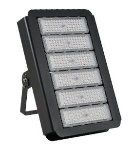 IP66 375000LM 450000LM كشاف LED بثلاث وحدات